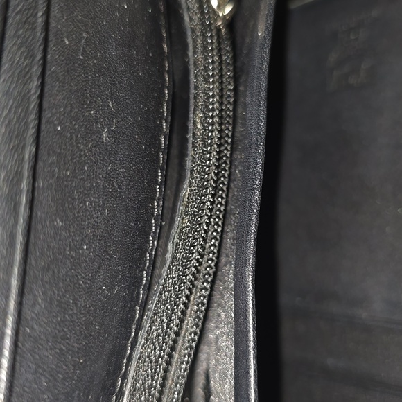 Authentic MCM Black and Gray Leather Wallet - Picture 9 of 12
